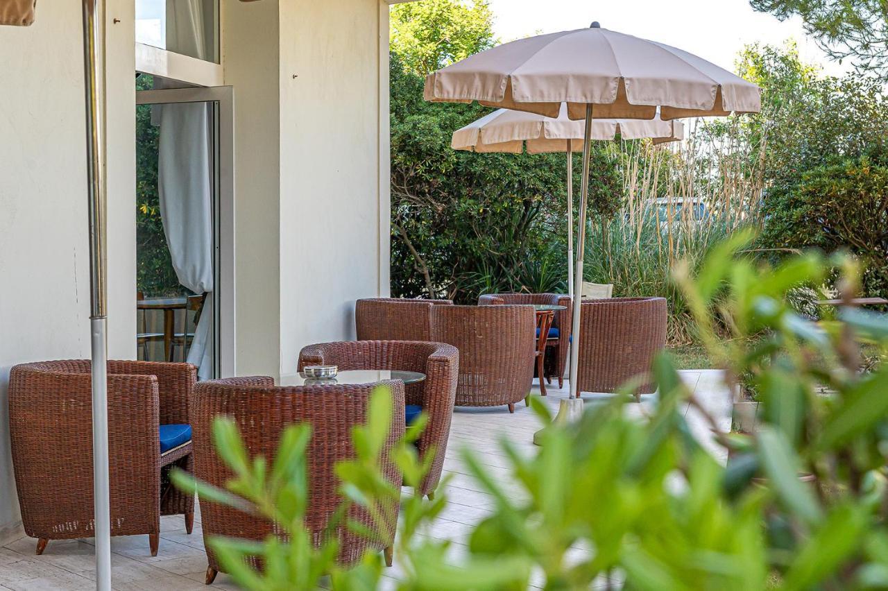 Hotel City Milano Marittima Bagian luar foto