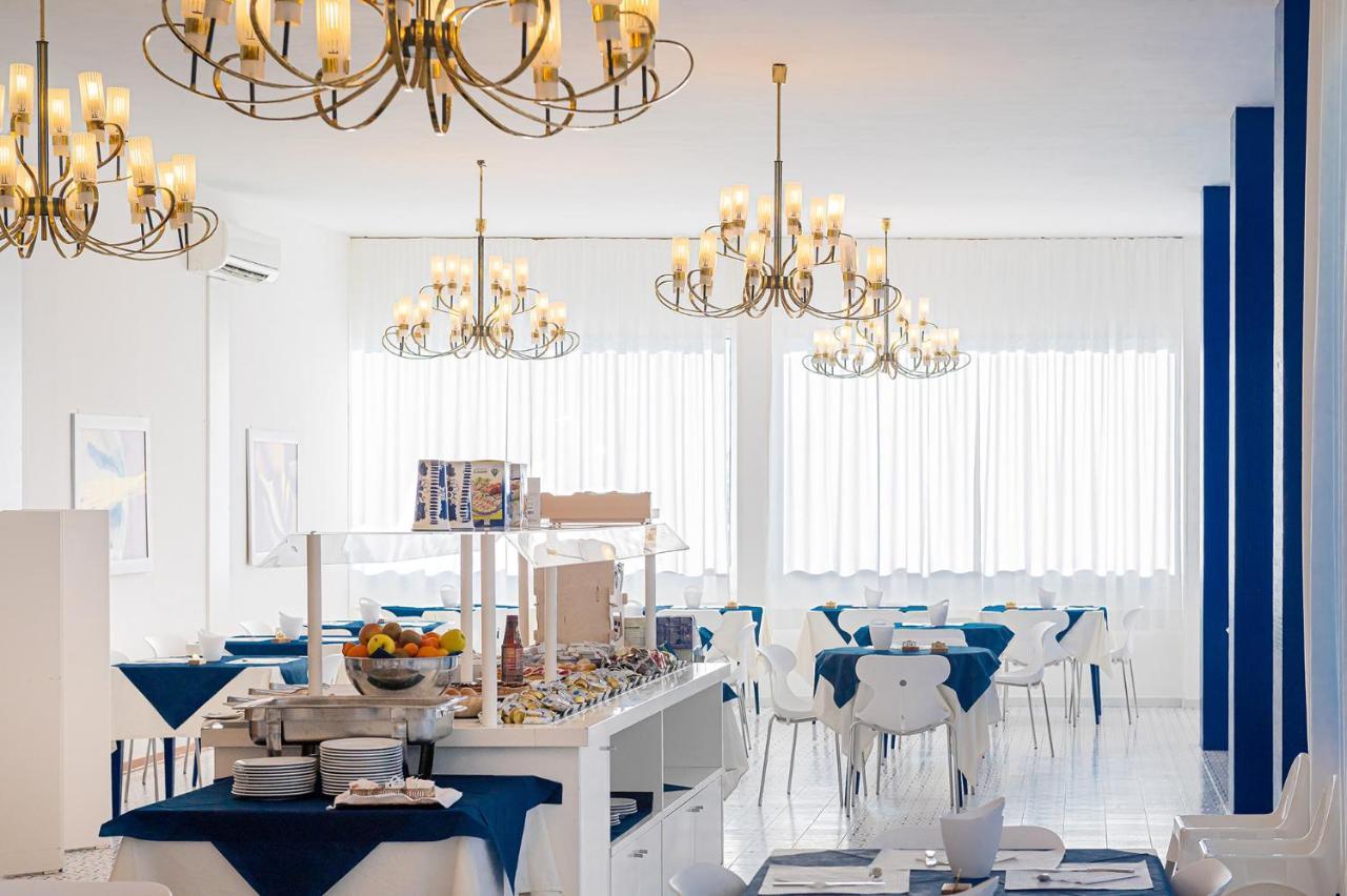 Hotel City Milano Marittima Bagian luar foto