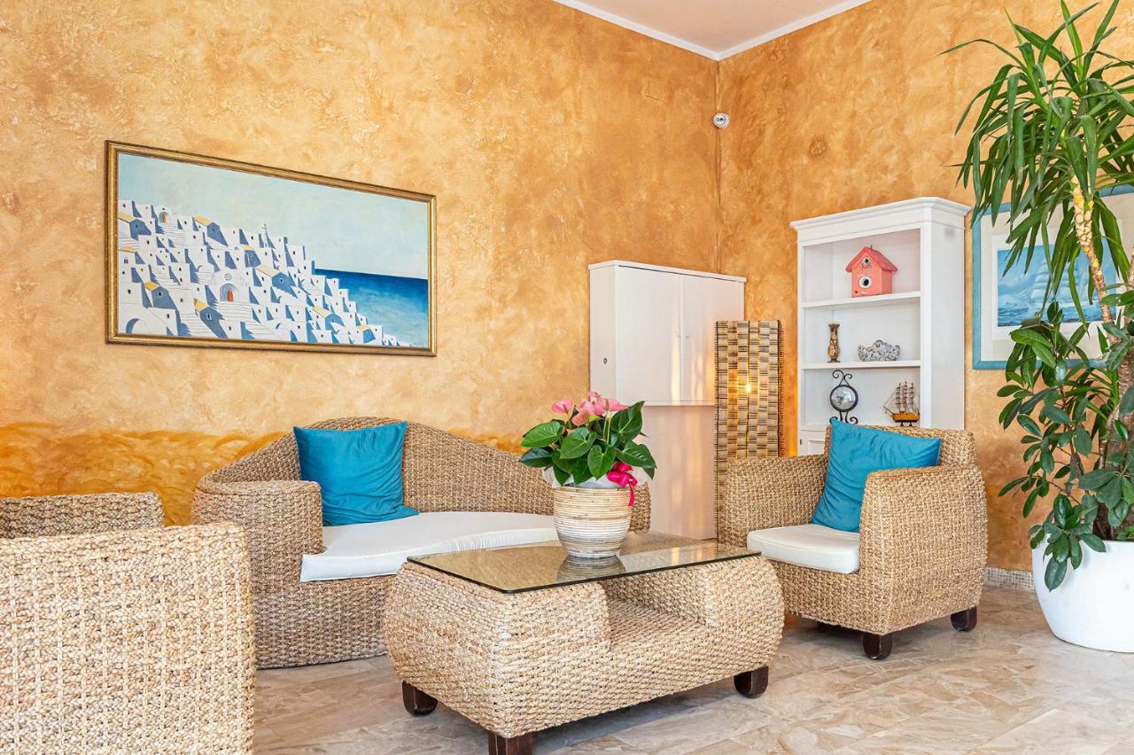 Hotel City Milano Marittima Bagian luar foto
