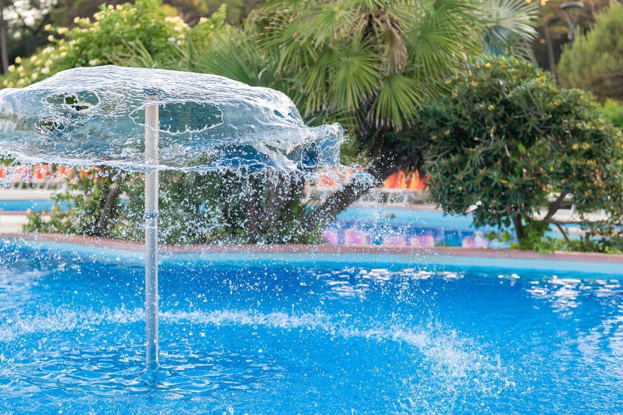 Hotel City Milano Marittima Bagian luar foto