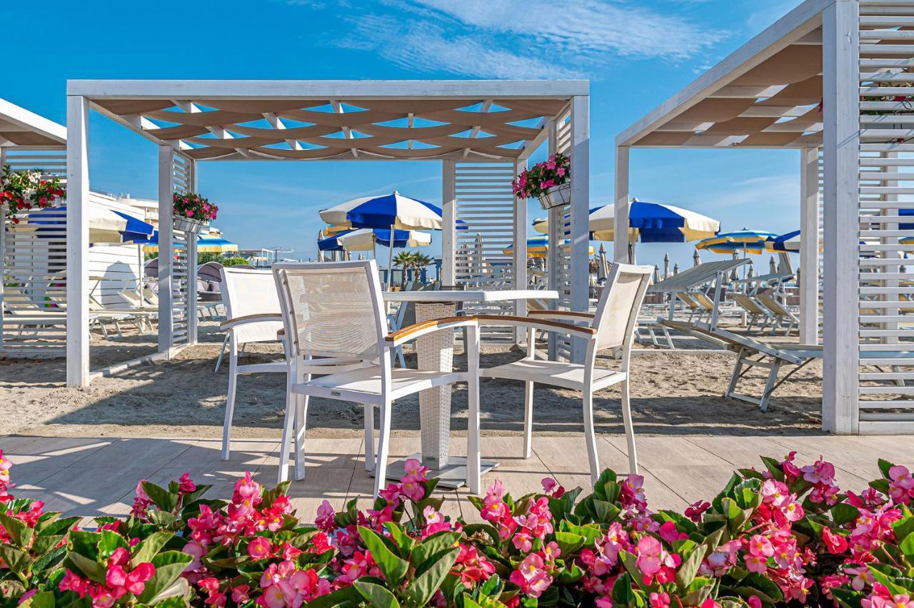 Hotel City Milano Marittima Bagian luar foto