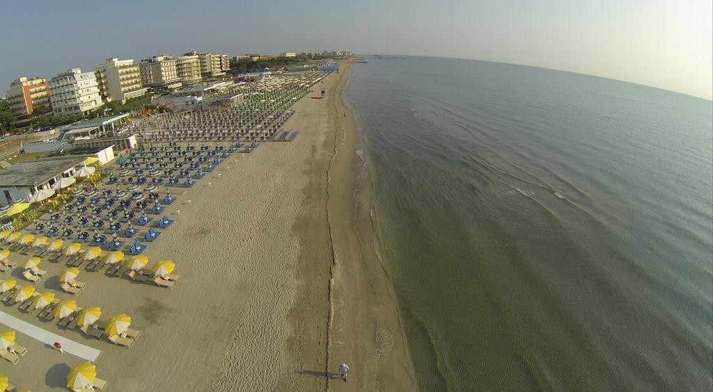 Hotel City Milano Marittima Bagian luar foto