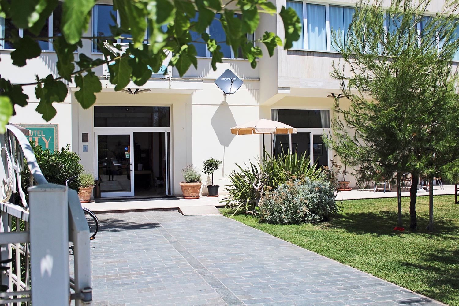 Hotel City Milano Marittima Bagian luar foto