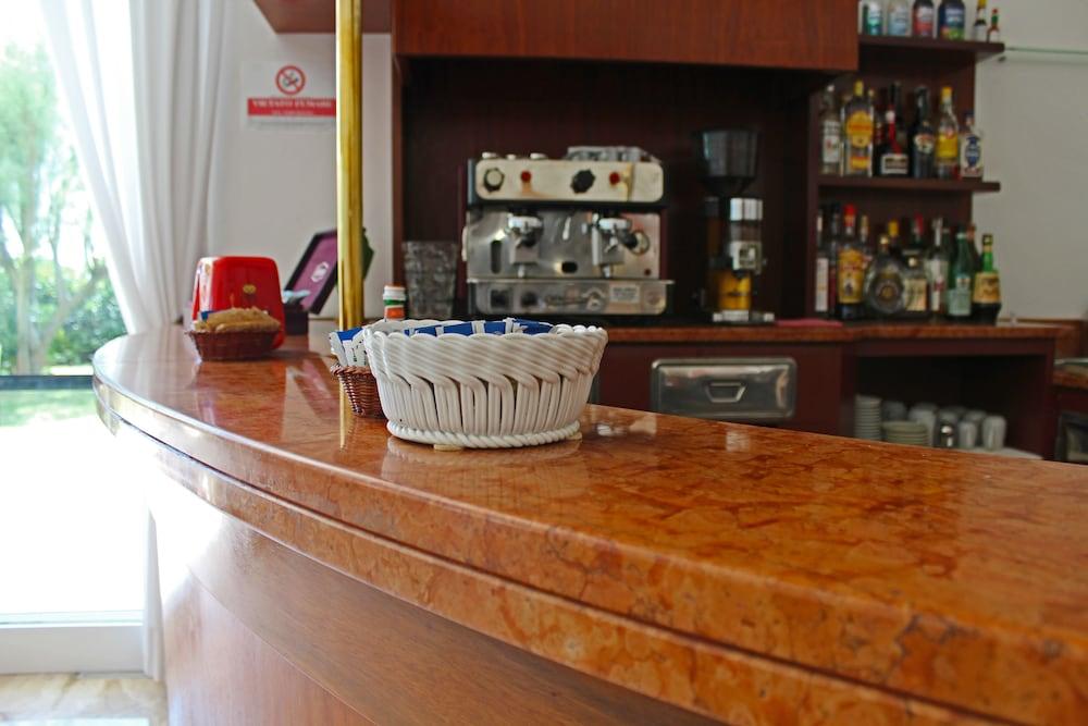 Hotel City Milano Marittima Bagian luar foto